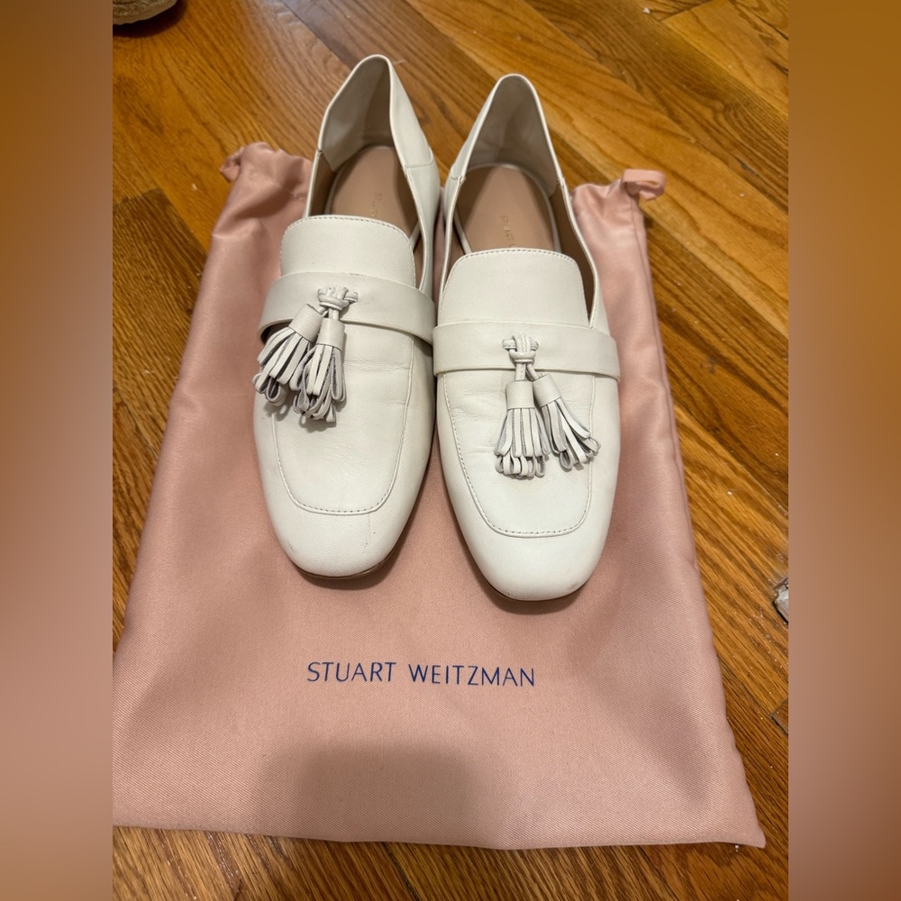 Stuart Weitzman Nysa Tassel Flats | white leather | size 10